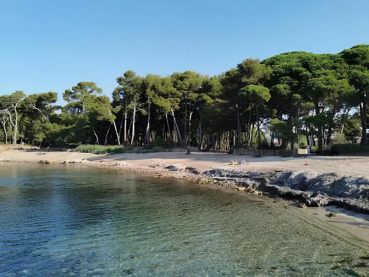 Studio Climatise Proche De La Plage De Sainte Asile Apartment Saint-Mandrier-sur-Mer